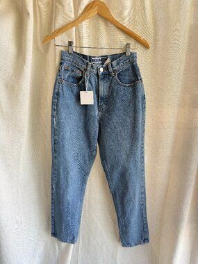 Vintage Gap Classic Fit High Rise Mom Jeans Light Wash Denim Women's 5/6
